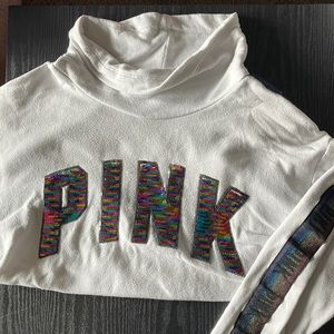 Pink crew neck sweatshirt